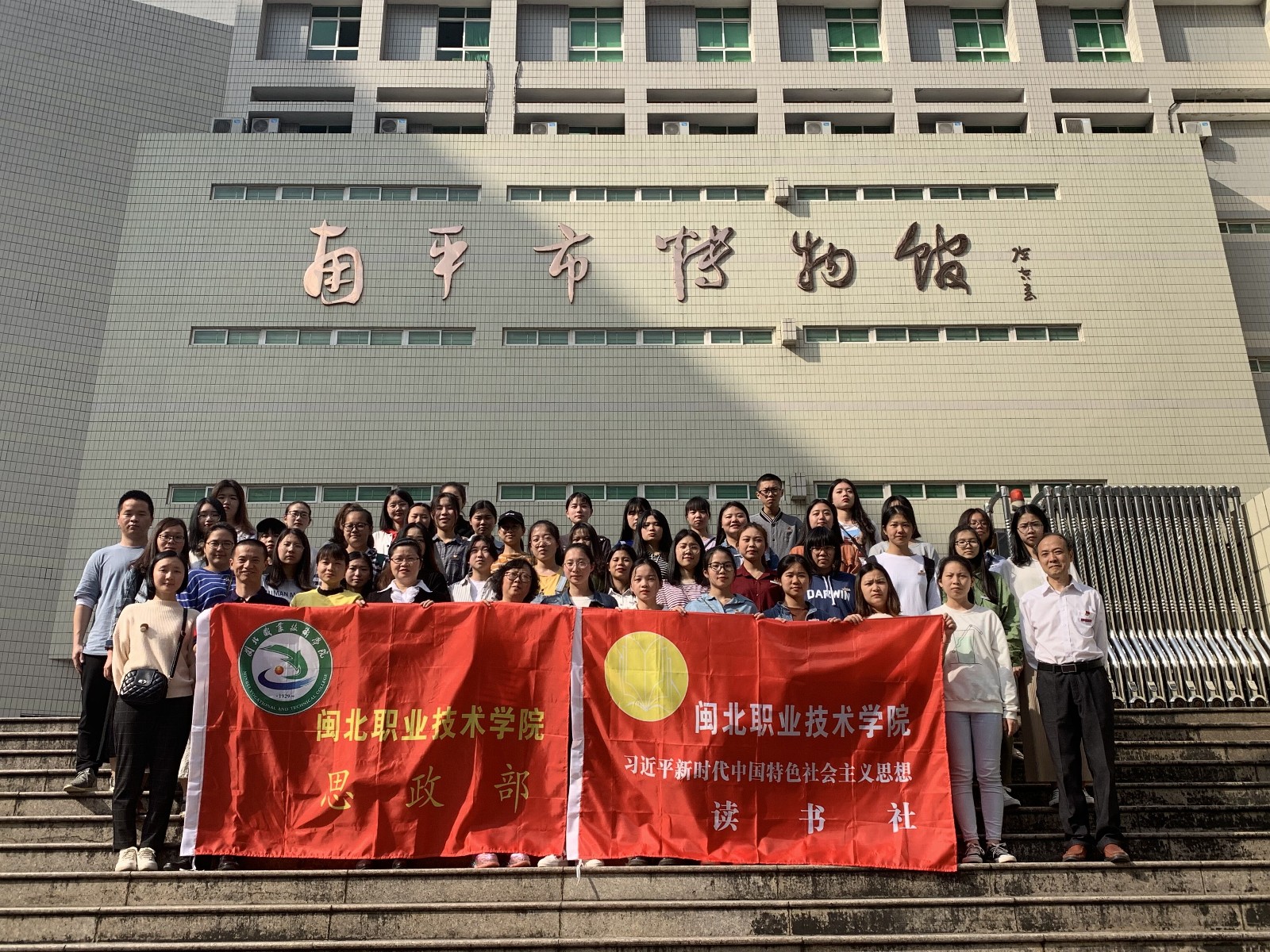 QQ图片20190418194052.jpg