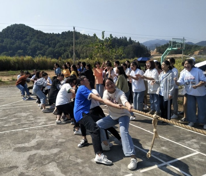 拔河2.jpg