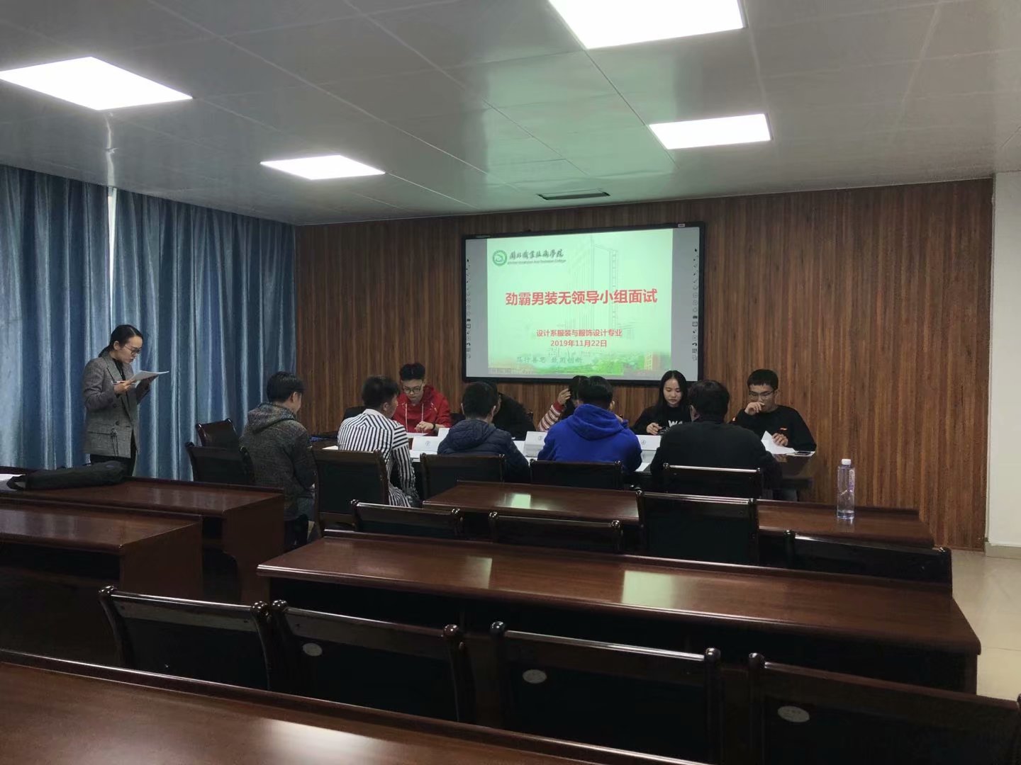 劲霸1911222.png