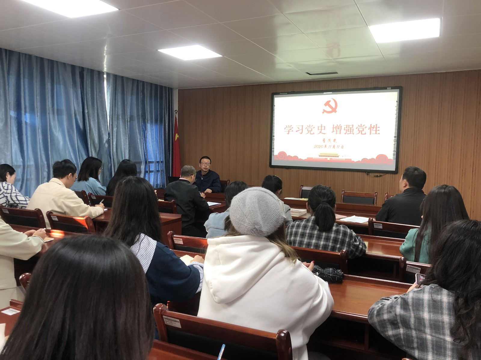 QQ图片20201126084805.jpg