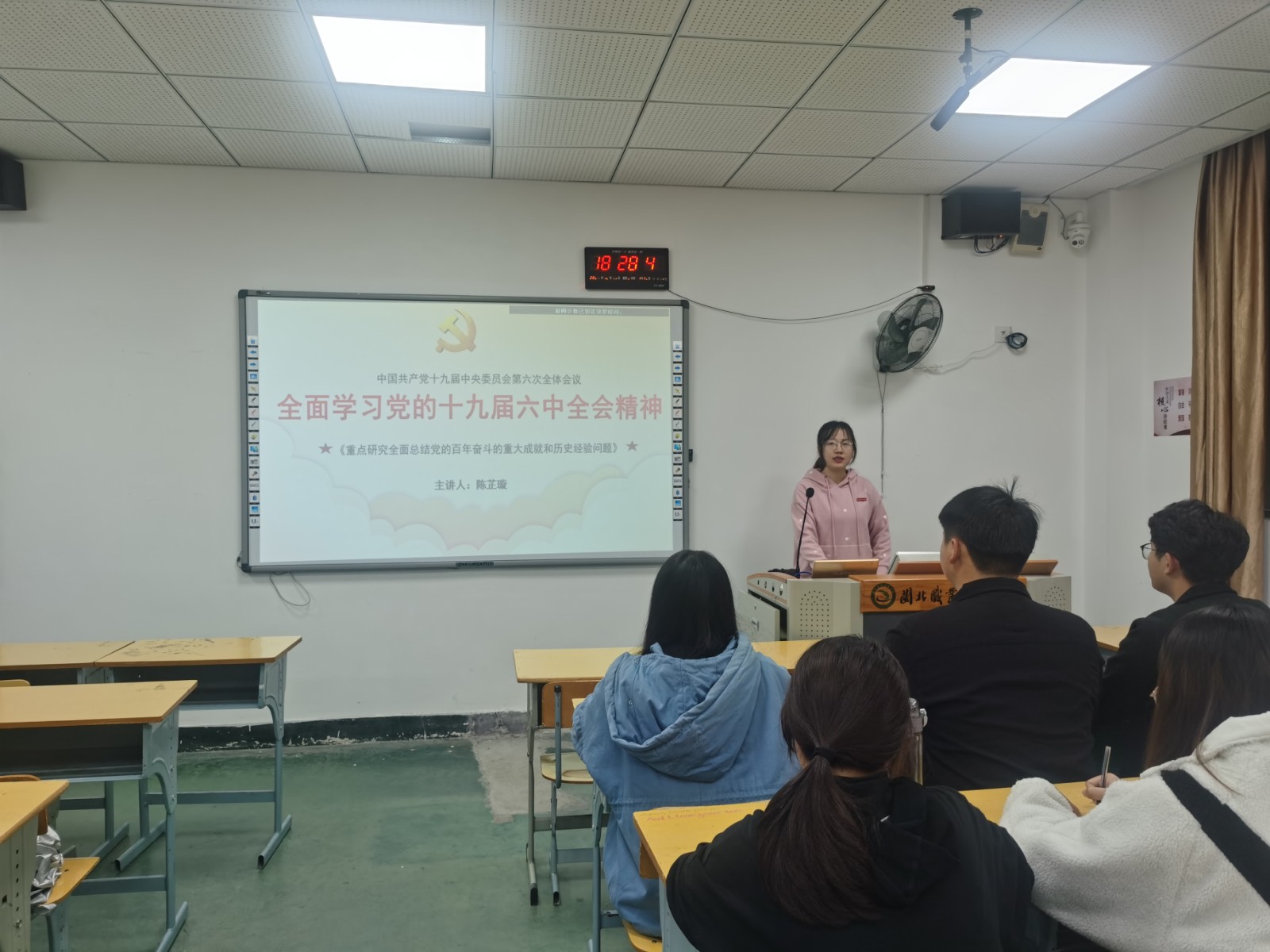 a93461a1864fd8a0ede62b8a0ff7172.jpg
