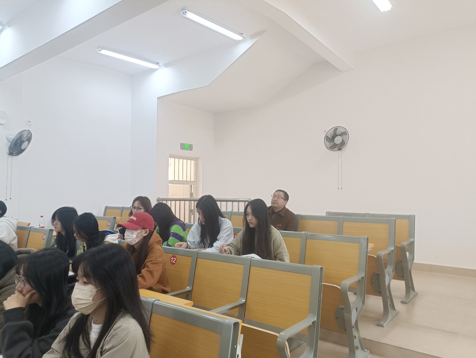 微信图片_20231123100612.jpg