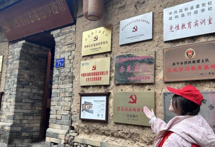 图片4.png 图片4.png