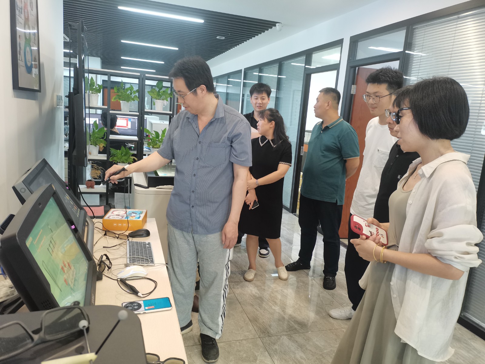 走访福建犀牛智慧科技有限公司.jpg