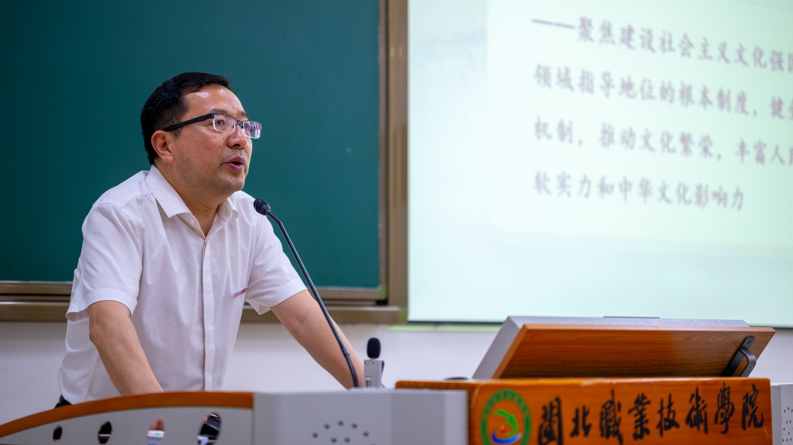 DSC_0909-已增强-降噪.jpg