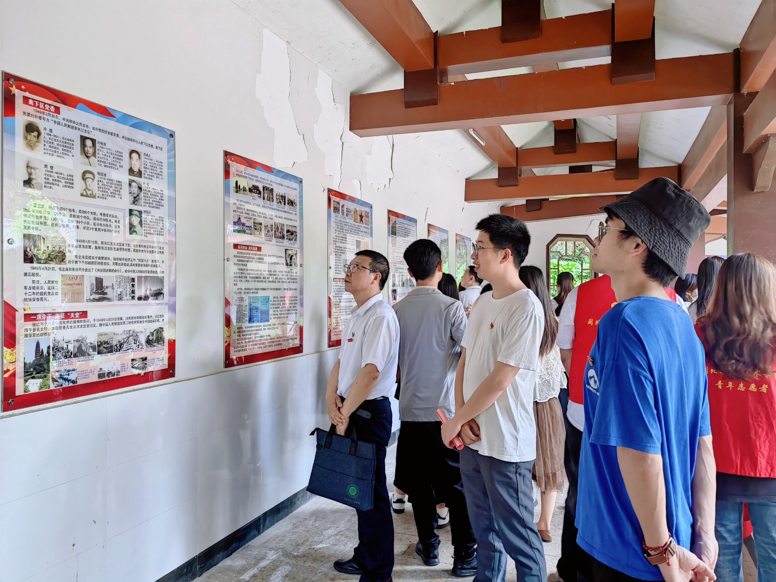 学习长江支队精神主题党日2.jpg