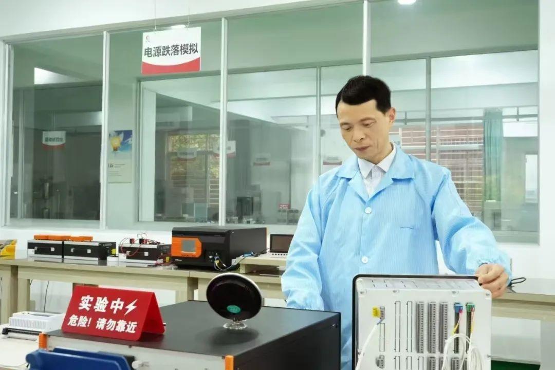 工作照.jpg
